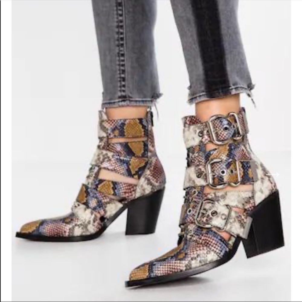 Jeffrey Campbell Caceres Bootie - Picture 9 of 9